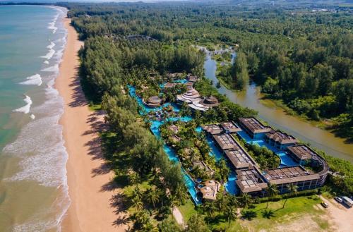 luxury hotels in Khao Lak