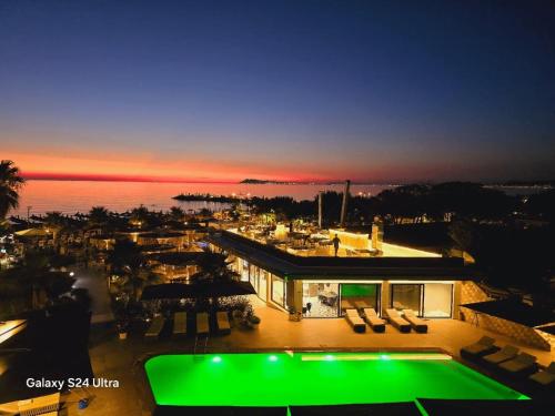 luxury hotels in Golem