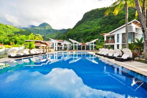 luxury hotels in Luzon