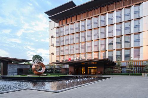 luxury hotels in Guangzhou Area