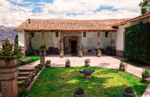 luxury hotels in Urubamba