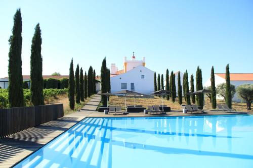 luxury hotels in Evora District
