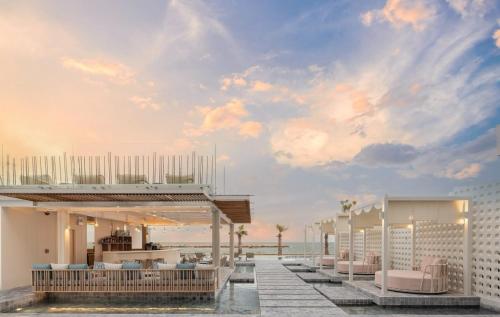 luxury hotels in Cha Am