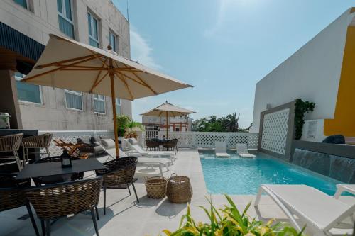 luxury hotels in Bolivar