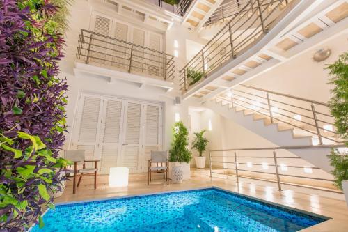 luxury hotels in Bolivar