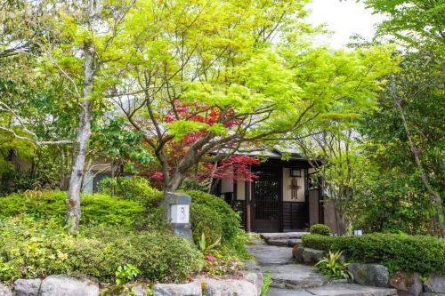 luxury hotels in Yufu