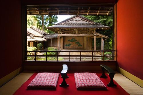 luxury hotels in Hokuriku