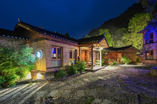 luxury hotels in Zhangjiajie