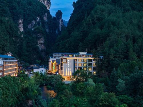 luxury hotels in Zhangjiajie
