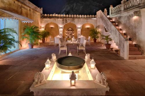 luxury hotels in Udaipur