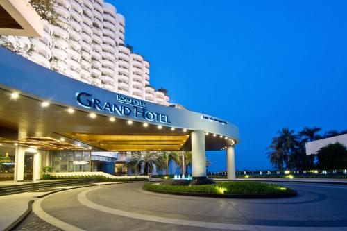luxury hotels in Na Jomtien