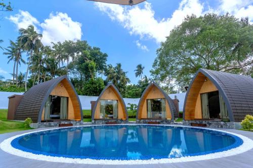 luxury hotels in Ahangama