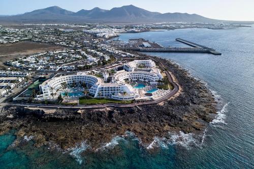 luxury hotels in Corralejo