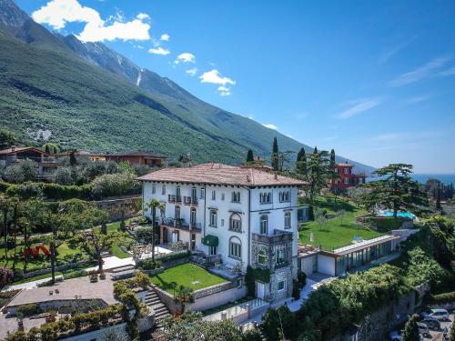 luxury hotels in Malcesine