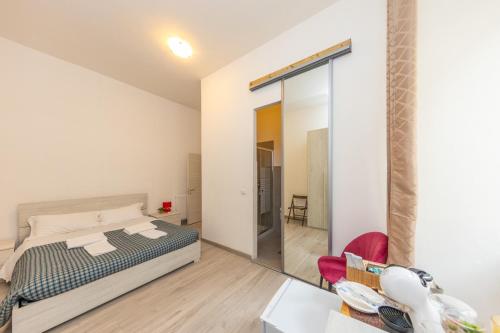 luxury hotels in Pantheon