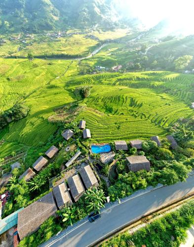 luxury hotels in Lao Cai