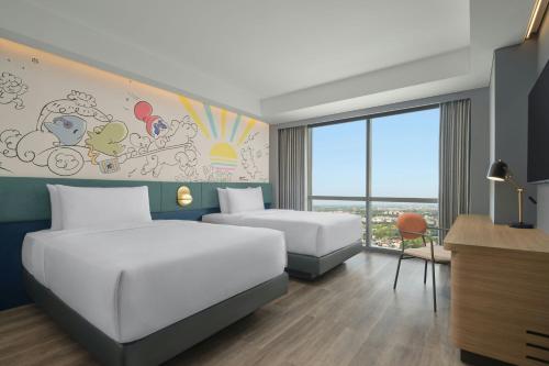 luxury hotels in Surabaya