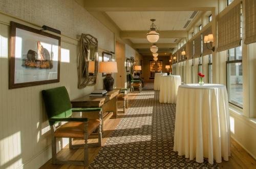 luxury hotels in Saratoga Springs