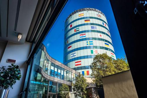 luxury hotels in Bergamo Province