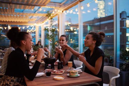 luxury hotels in Whitechapel