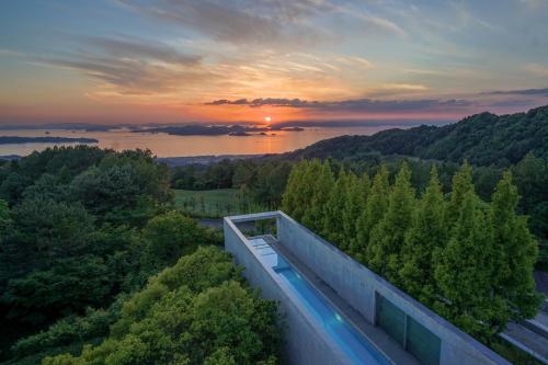luxury hotels in Miyajima
