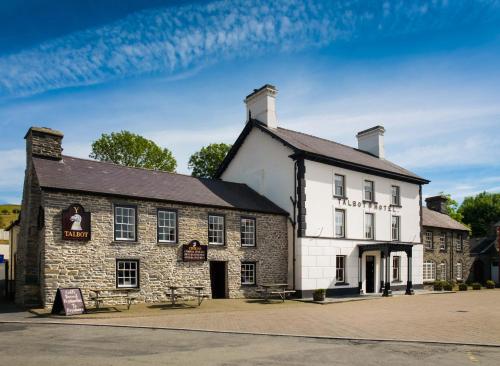 luxury hotels in Powys