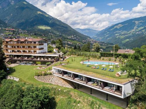 luxury hotels in Tirolo