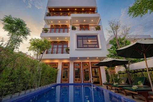 luxury hotels in Siem Reap Province