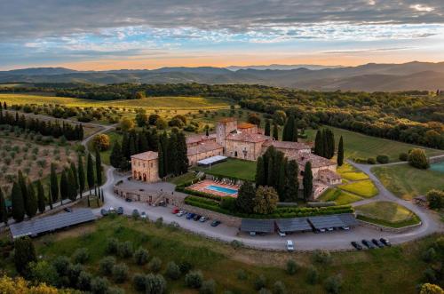 luxury hotels in Radda In Chianti