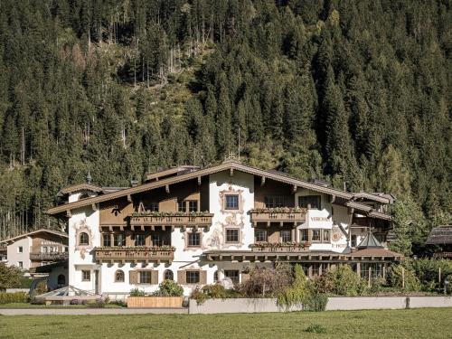 luxury hotels in Zillertal
