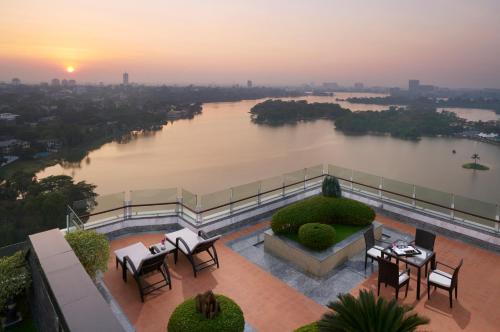 luxury hotels in Yangon