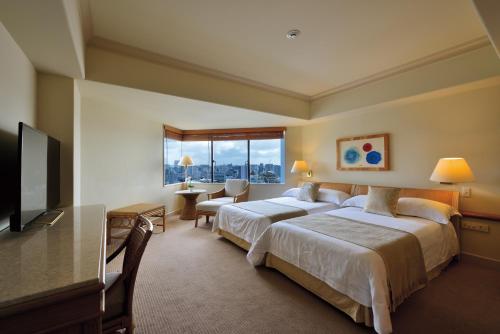 luxury hotels in Chatan