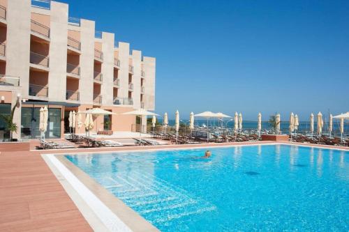 luxury hotels in Faro