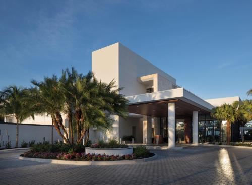 luxury hotels in Southwest Florida