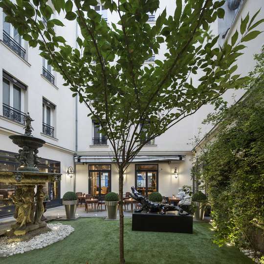 luxury hotels in Greater Paris