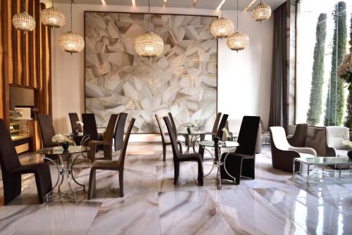 luxury hotels in Greater Beirut