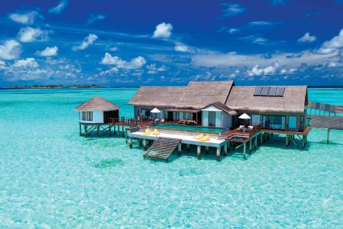 luxury hotels in South Male Atoll
