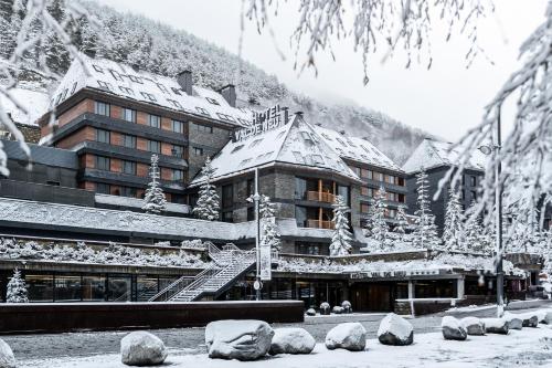 luxury hotels in Baqueira-Beret