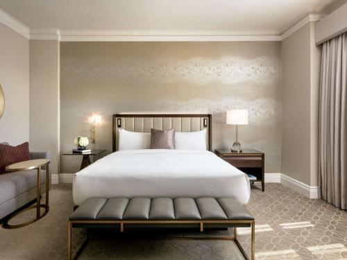 luxury hotels in Nisku