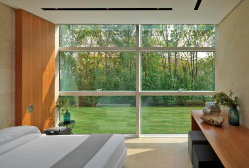 luxury hotels in Brianza