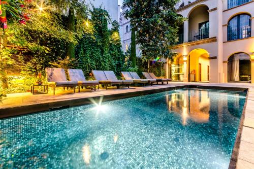 luxury hotels in Baix Empordà