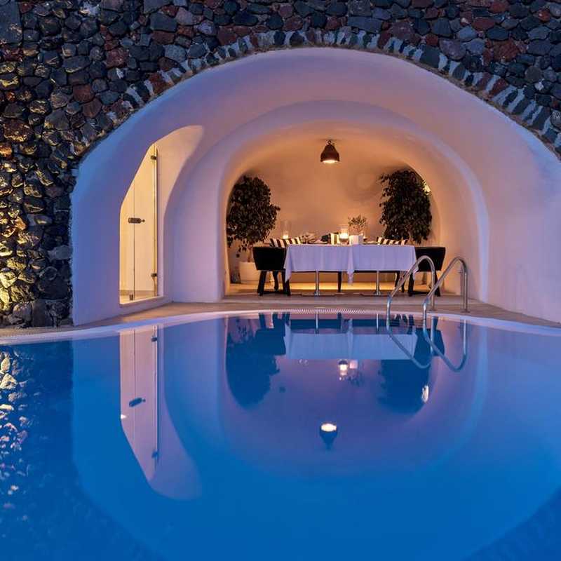 luxury hotels in Santoríni