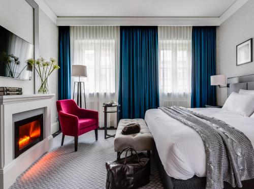 luxury hotels in Warsaw