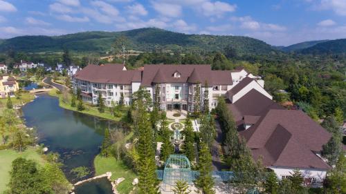 luxury hotels in Mu Si