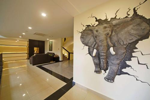 luxury hotels in Kampala
