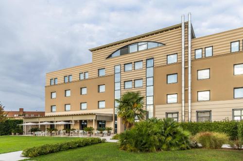 luxury hotels in Old Treviso Area