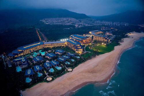 luxury hotels in Hainan