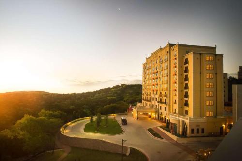 luxury hotels in Greater San Antonio