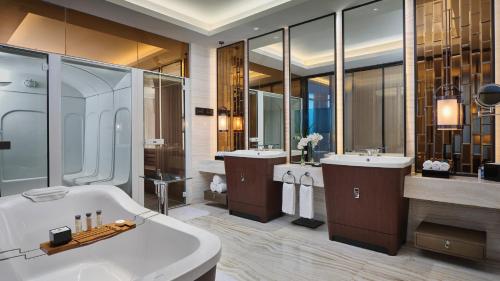 luxury hotels in Xiamen