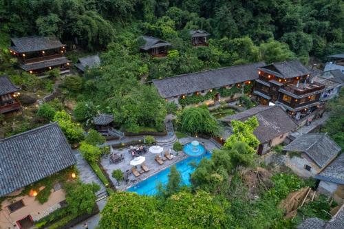 luxury hotels in Yangshuo